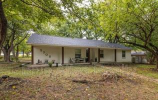 featured image of 5708 Flamingo Ct