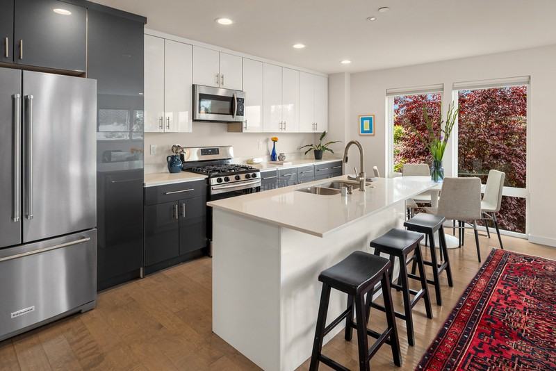 4321 S Webster St #E - Photo 6 of 15