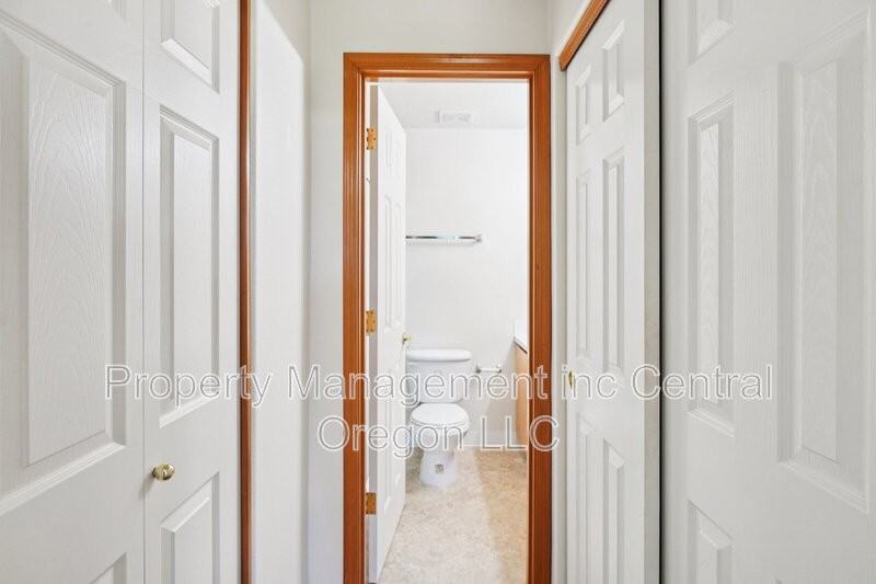 2110 Baines Blvd - Photo 6 of 18