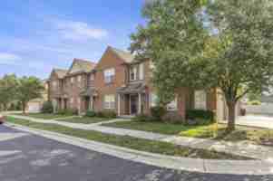 featured image of 13181 Turnberry Ct