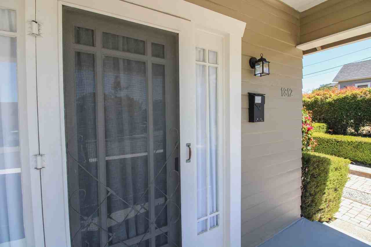 1812 Garden St - Photo 3 of 21