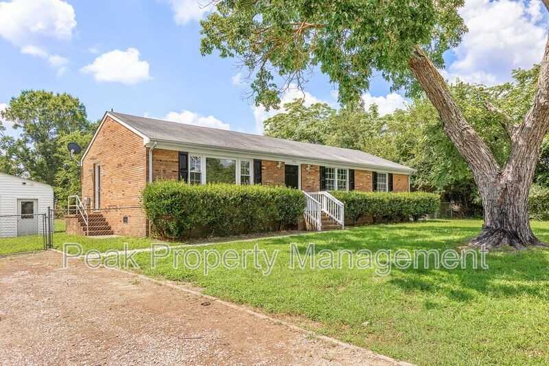 1464 Boisseau Dr - Photo 2 of 25