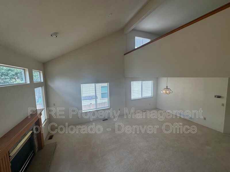 9705 W Powers Cir - Photo 3 of 19