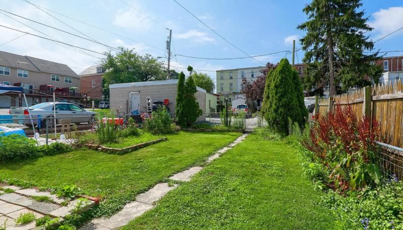 106 W 6th Ave - Photo 3 of 20