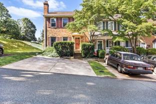 439 Wynridge Dr - Photo 1 of 1