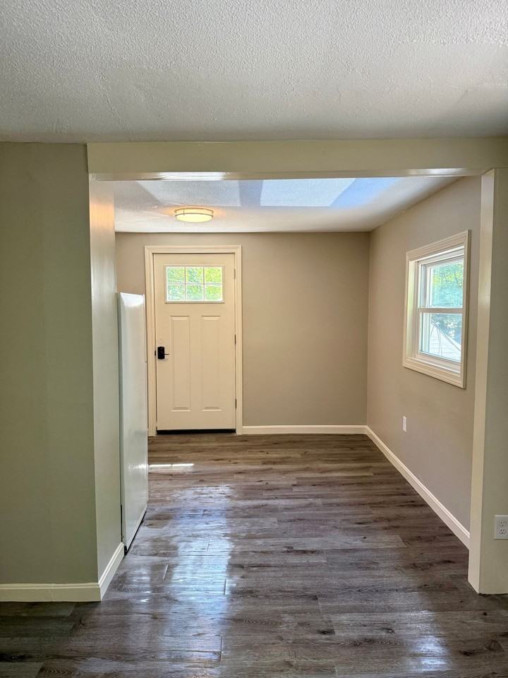 Pet-friendly! | Utilities included! - Photo 3 of 3