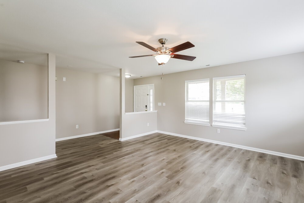 5714 Minden Dr - Photo 4 of 17