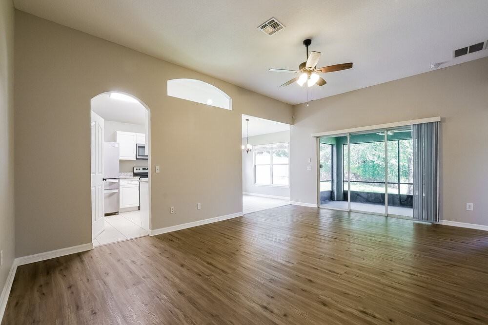 25130 Ironwedge Dr - Photo 3 of 16