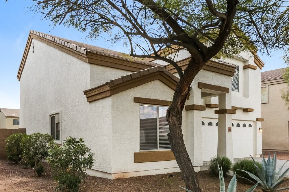 10925 W Taft St - Photo 4 of 17
