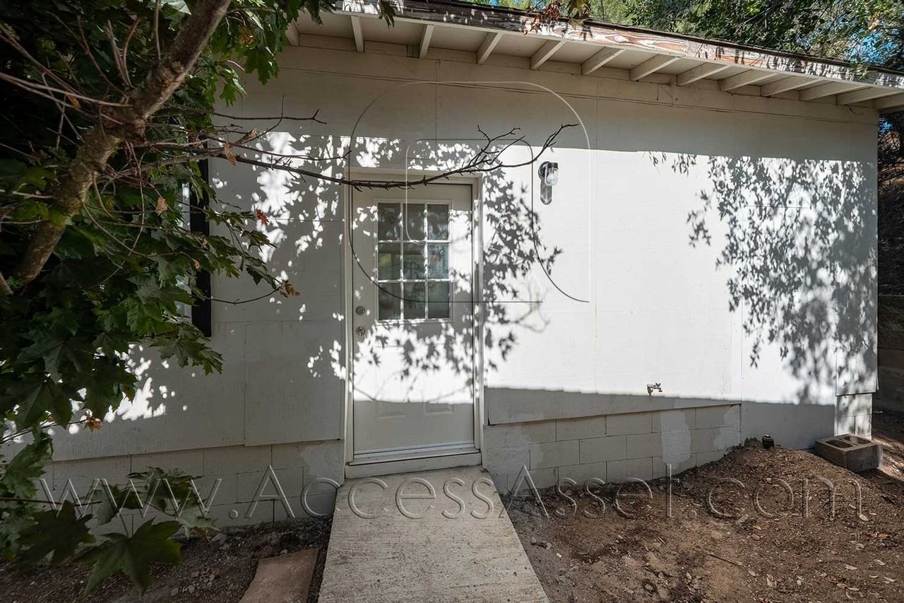 45840 Coyote St #2 - Photo 6 of 20