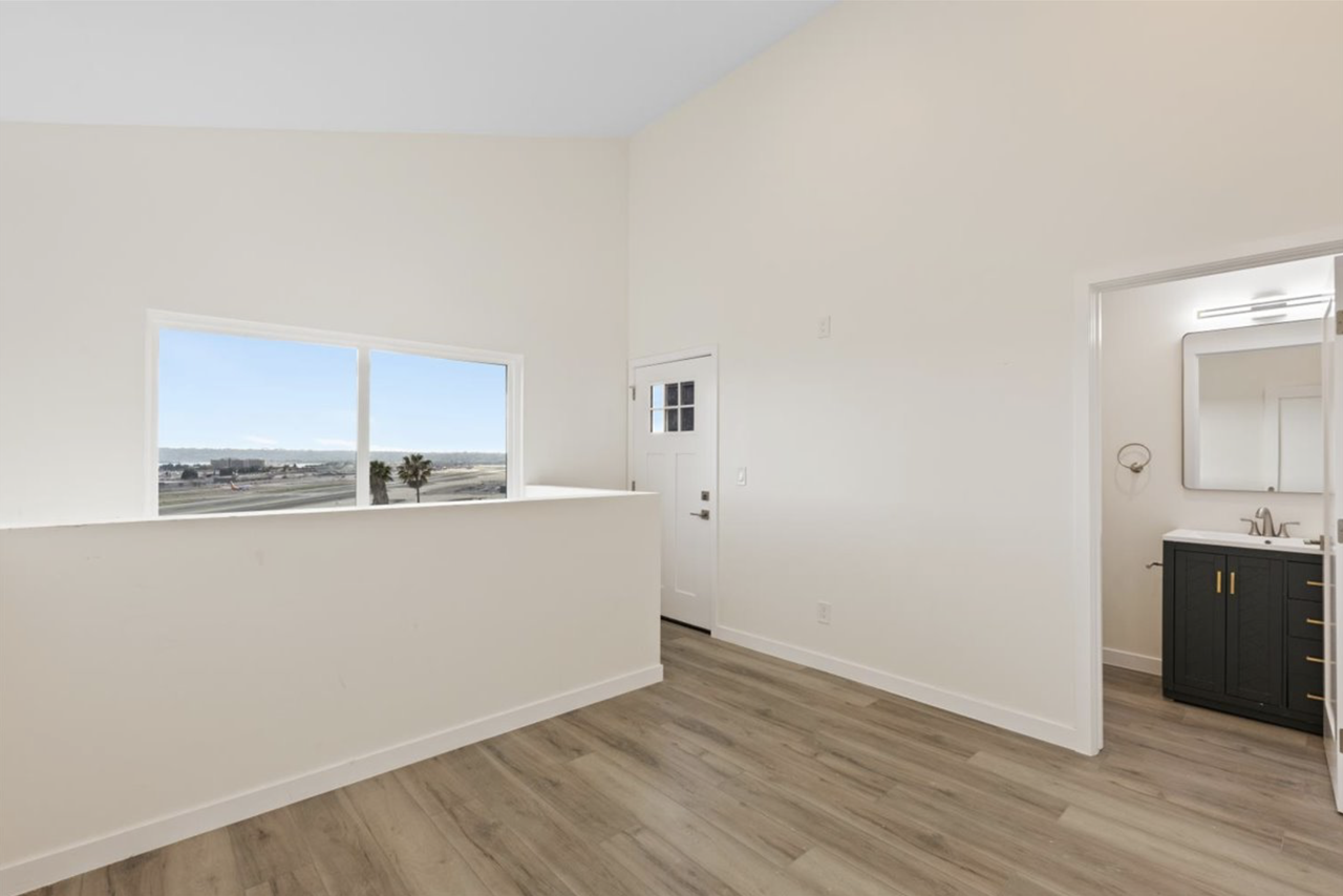 2717 Columbia Street-103 - Photo 6 of 12