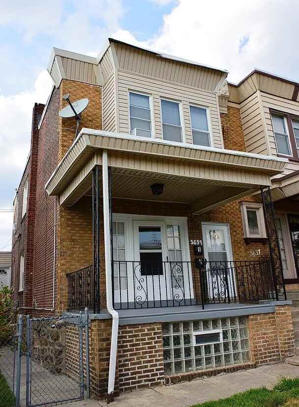 5639 Arlington Street - Photo 2 of 18