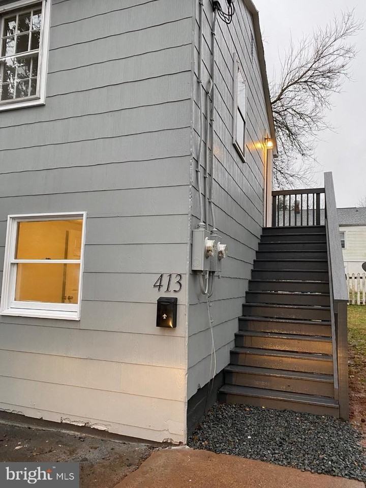 413 East Piedmont Street - Photo 2 of 5