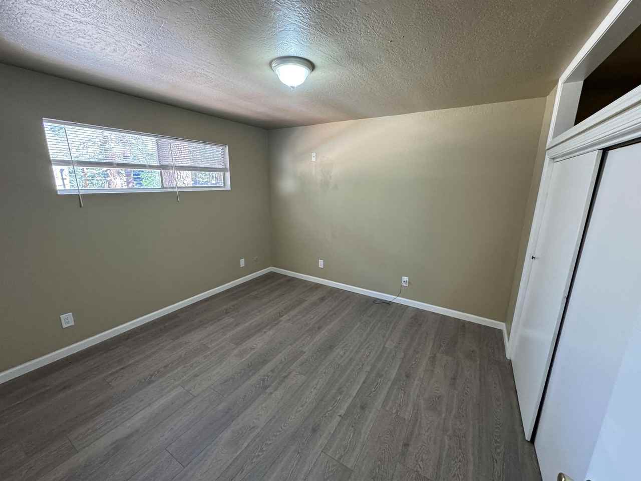 1198 Martin Avenue - Photo 5 of 10