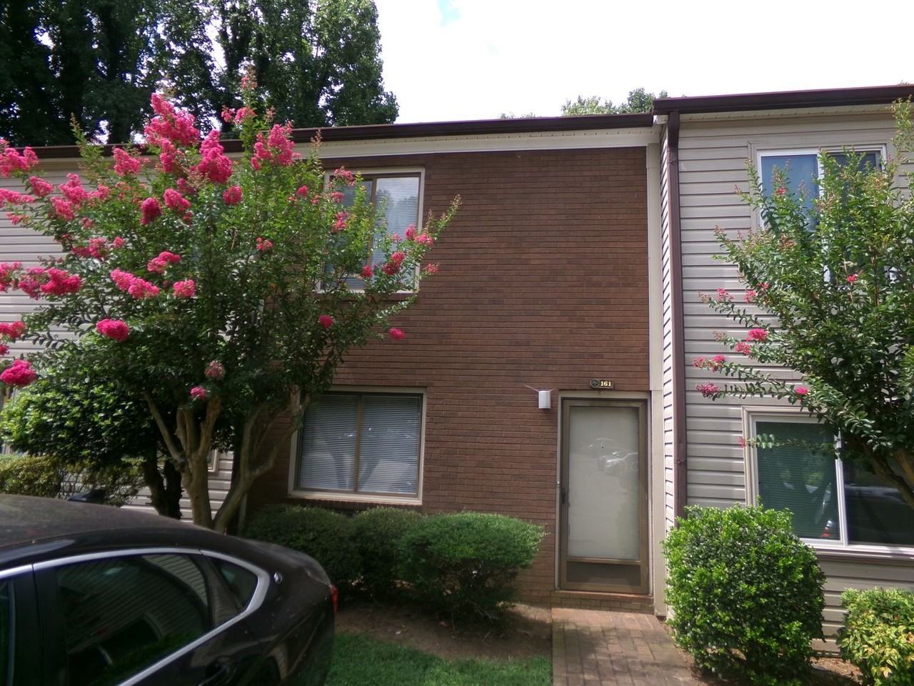 161 Forest View Dr - Photo 2 of 21