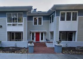 featured image of 146 7th St Ne