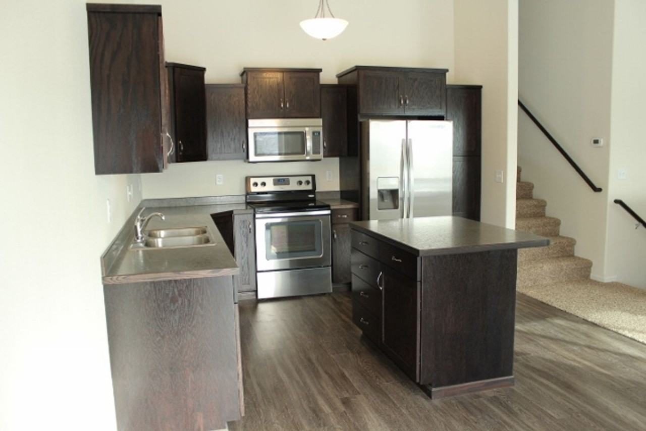 2241 35th Street Cir S - Photo 4 of 4