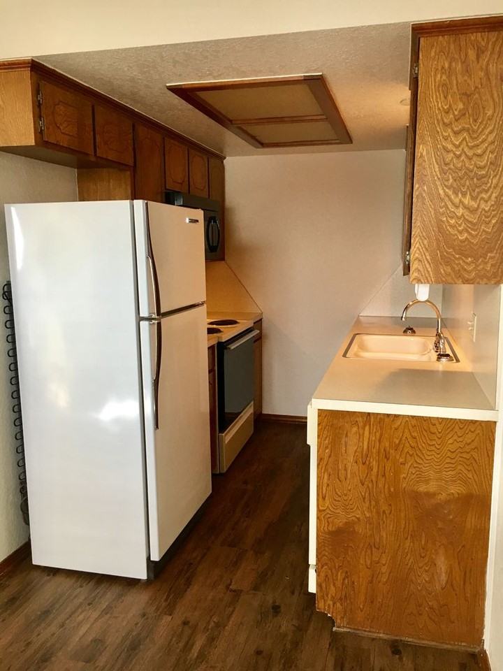 Stonewood Apartments - Photo 4 of 12