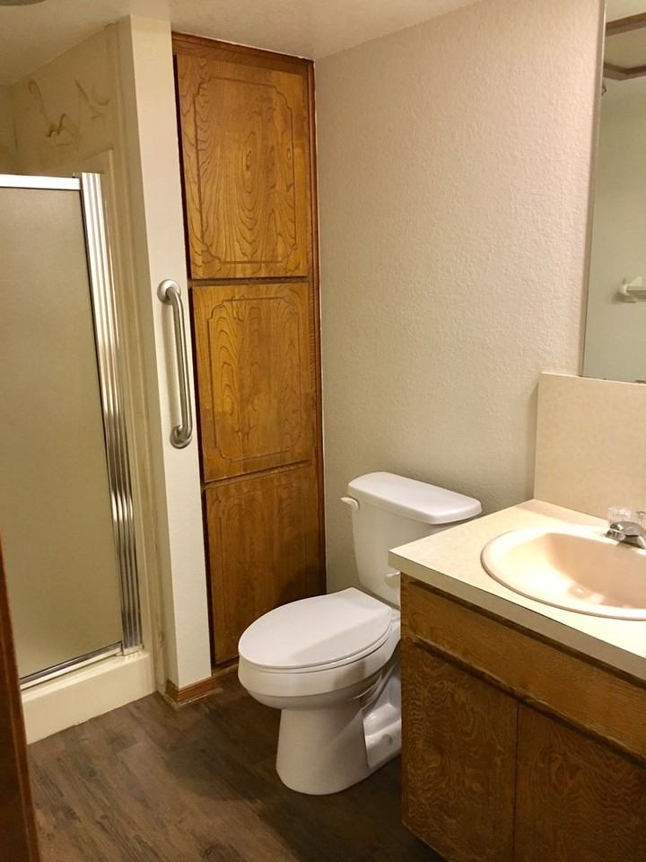 Stonewood Apartments - Photo 7 of 12