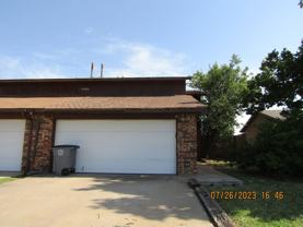 5406 Nw Sir Brian Ave Apt B #Apt B - Photo 1 of 1