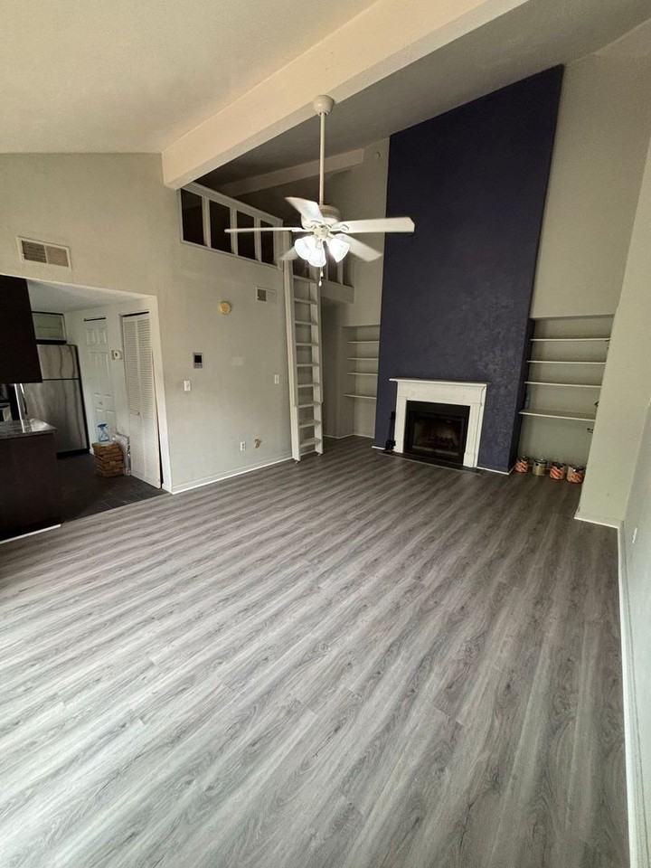 532 East Pensacola Street - Photo 3 of 21