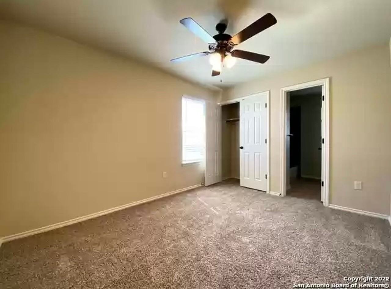 3433 Haylee Grace Pl - Photo 3 of 30