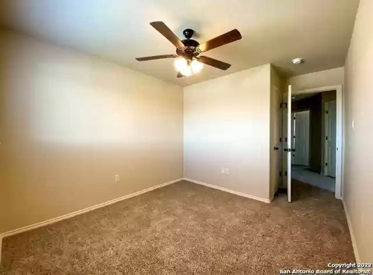 3433 Haylee Grace Pl - Photo 5 of 30