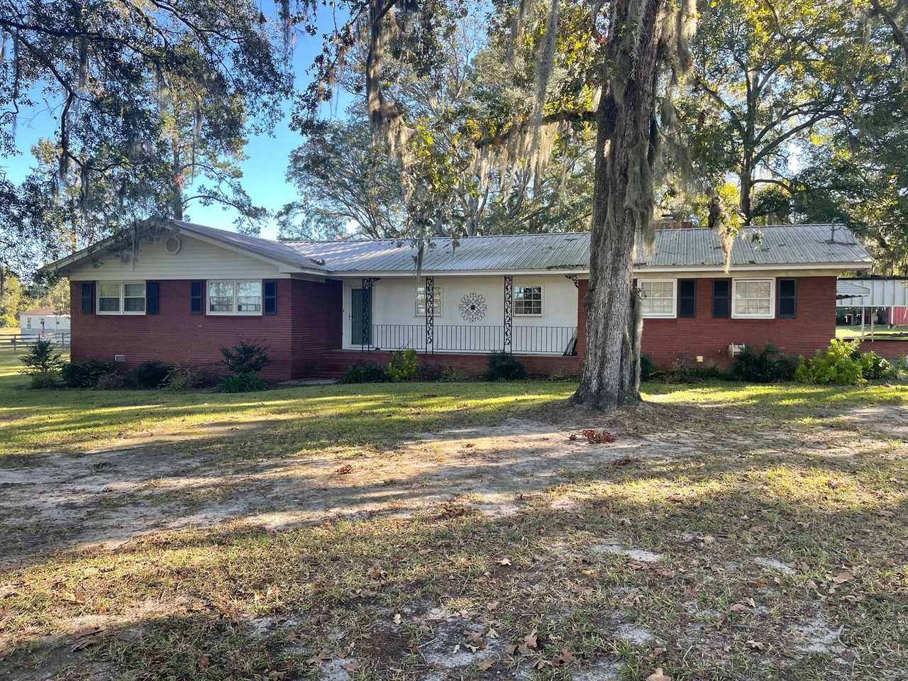 4742 Cat Creek Rd - Photo 2 of 50