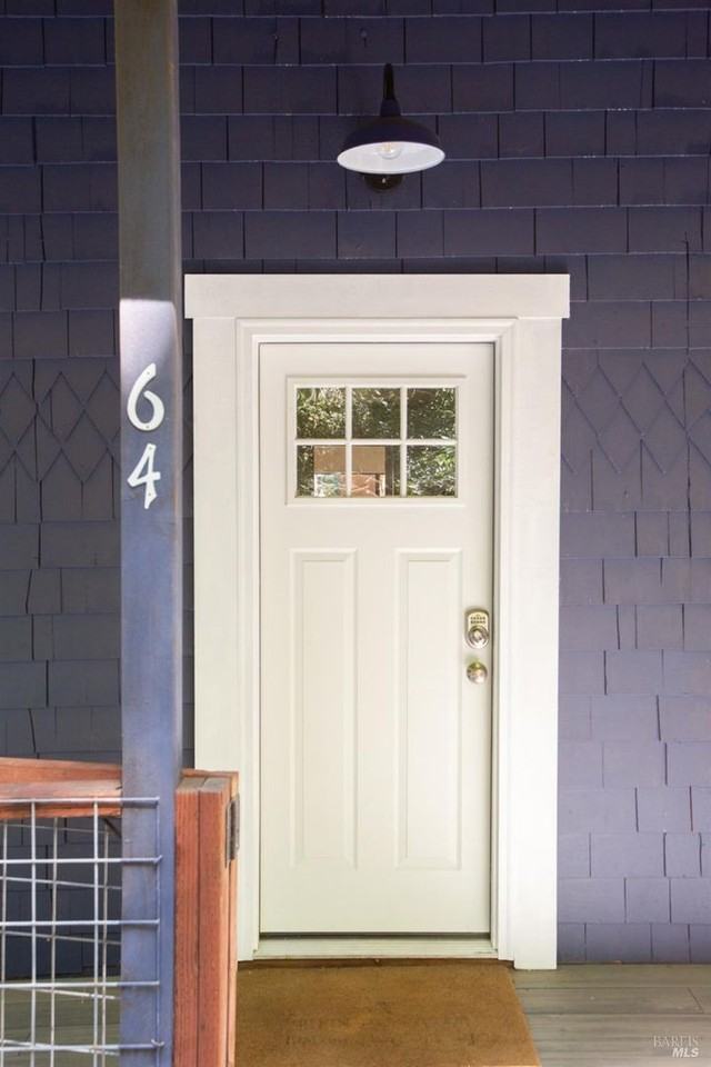 64 Front St - Photo 2 of 20