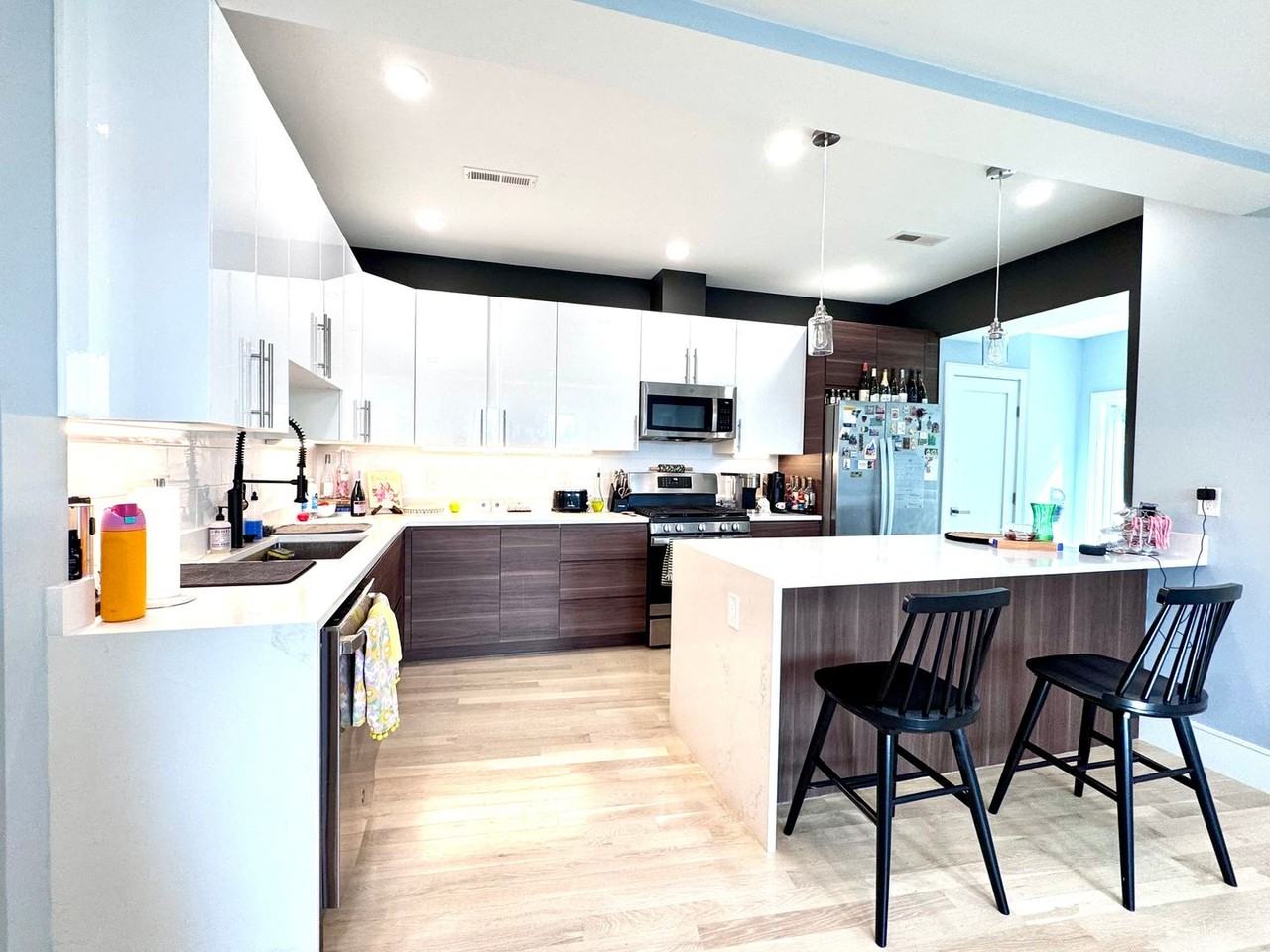 1693 Beacon St - Photo 2 of 18