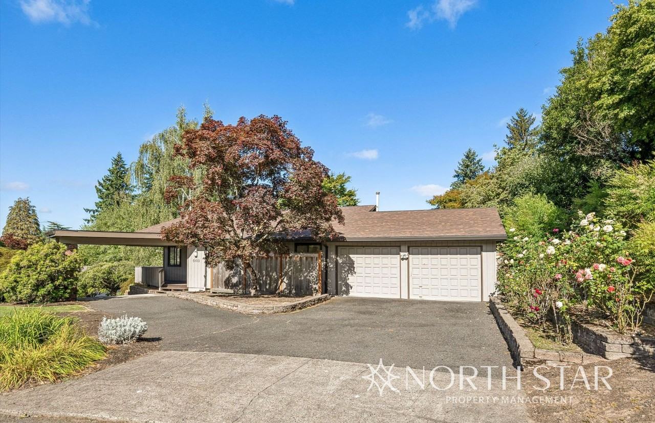 5103 Sw Santa Monica Ct - Photo 2 of 37