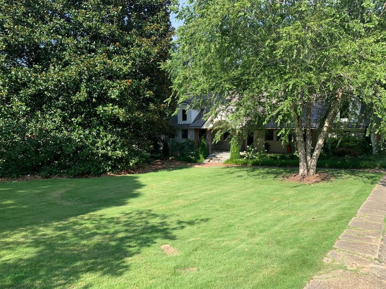 510 S Dean Rd - Photo 3 of 3
