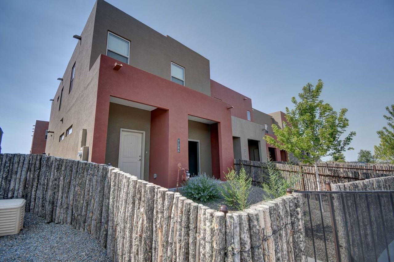 7385 Contenta Ridge Loop - Photo 2 of 16