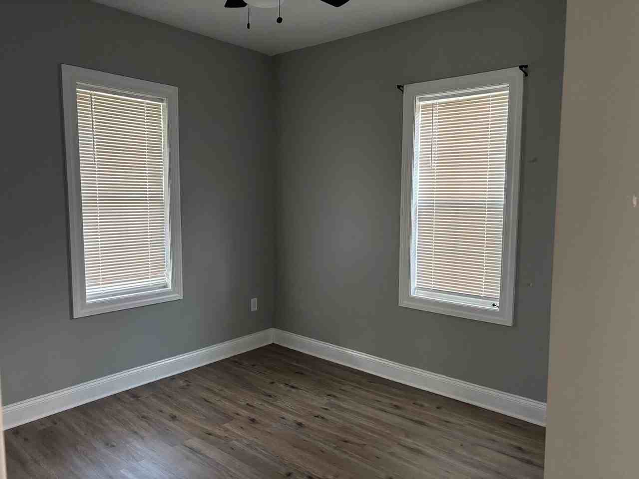 610 S Jefferson St - Photo 6 of 10
