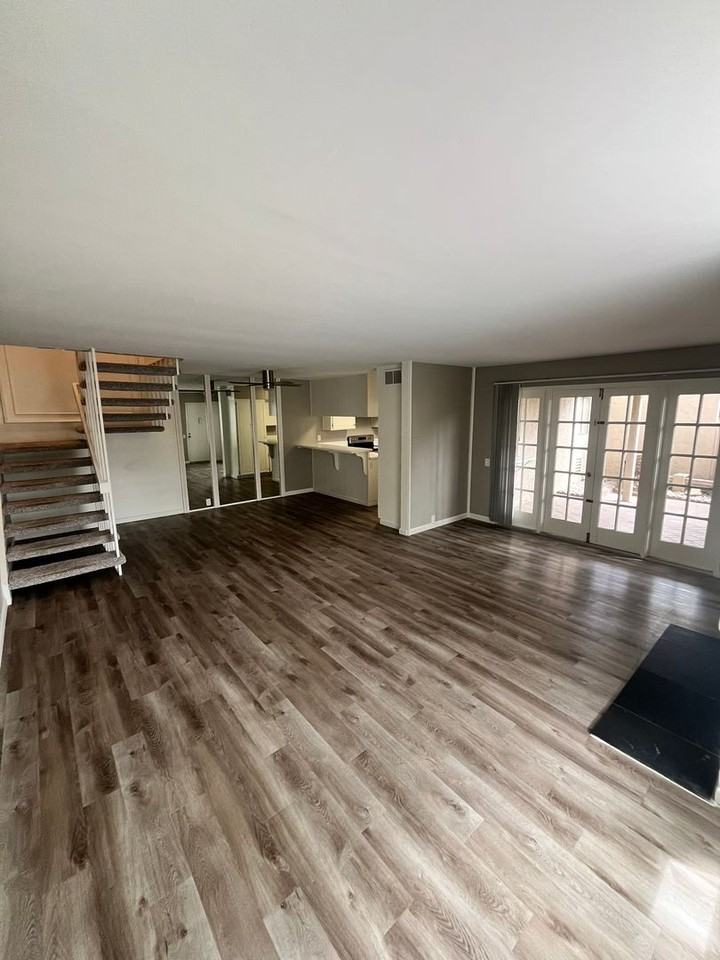 8126 Camino Tranquilo - Photo 4 of 32