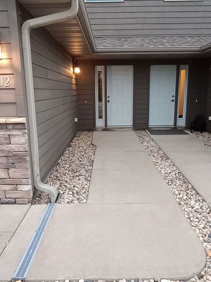 104 Haley Pl - Photo 3 of 19