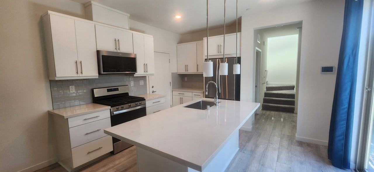 141 Log Pond Ln - Photo 5 of 16