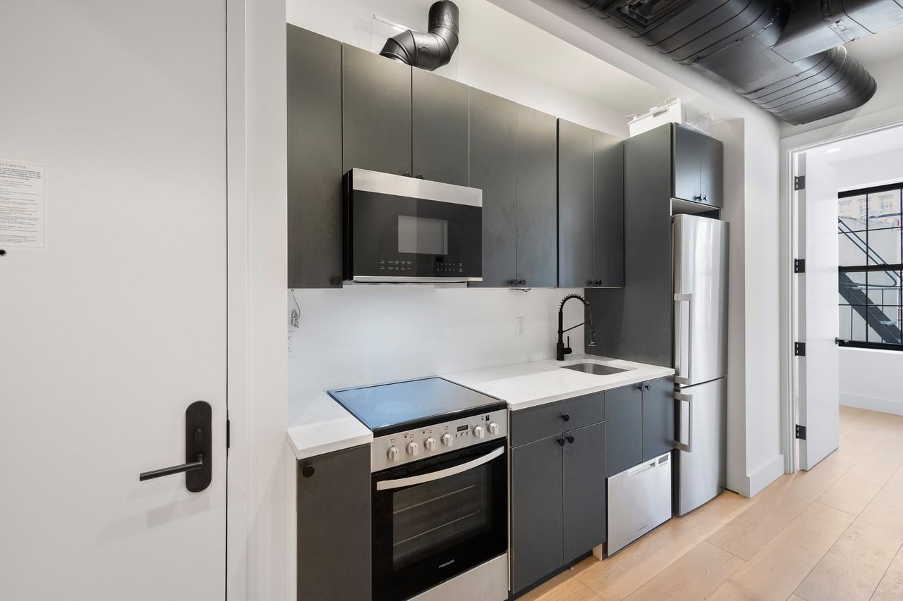 77  East 3RD Street - Photo 4 of 6