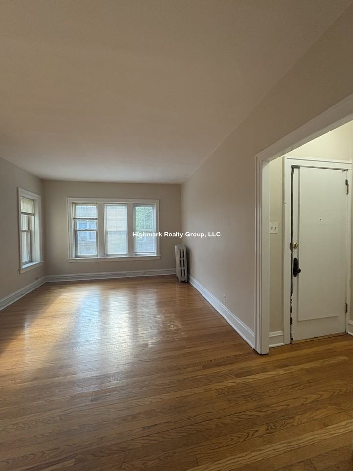 828 Reba Pl #S3 - Photo 4 of 14