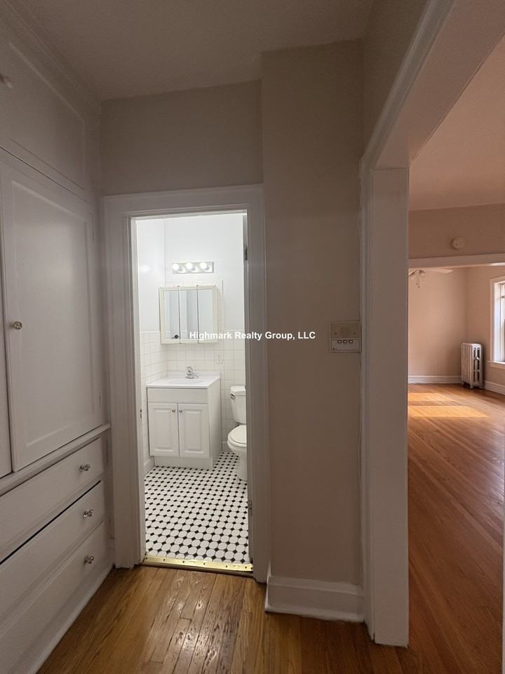 828 Reba Pl #S3 - Photo 6 of 14