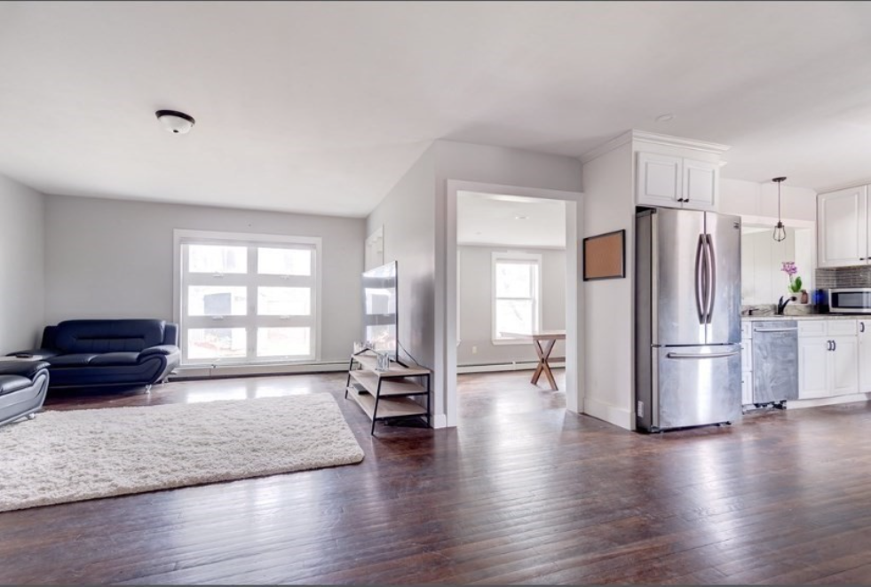 154 Main St - Photo 2 of 9