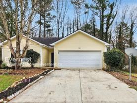 325 Bridgeport Ln - Photo 1 of 1