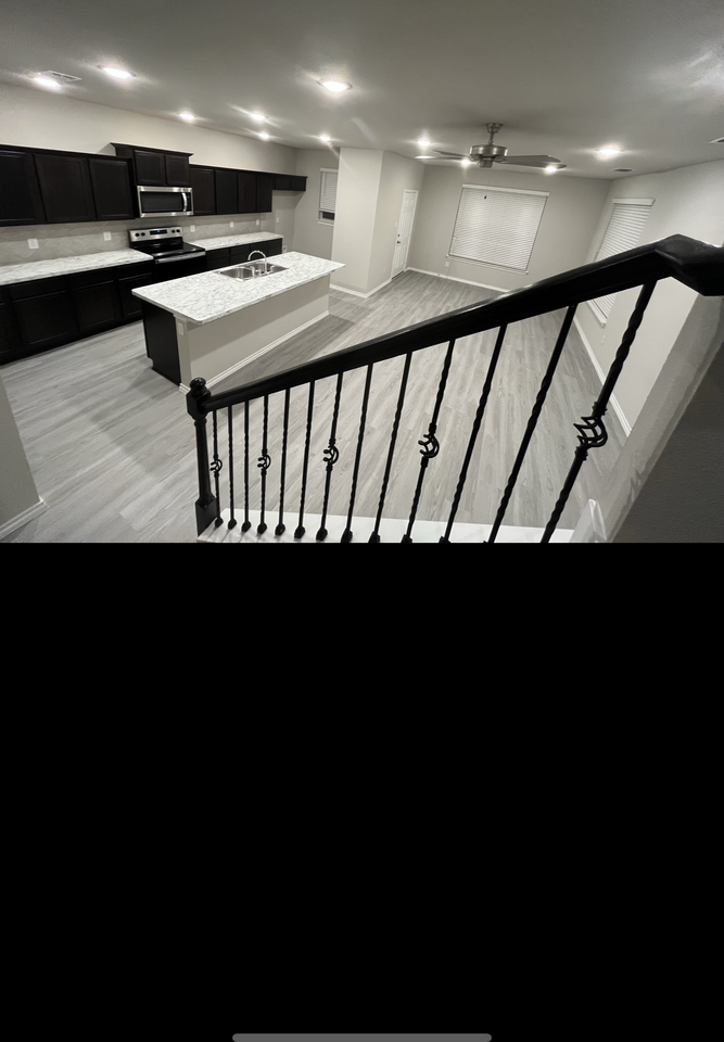 2312 Davenport Dr #2312 - Photo 2 of 25