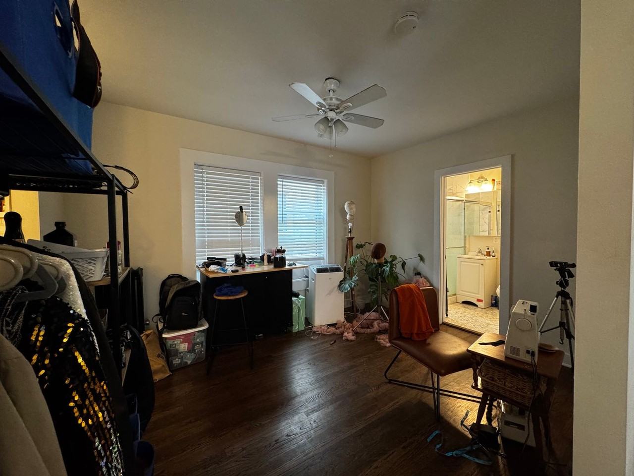 1375 W Greenleaf Ave #1S - Photo 5 of 13
