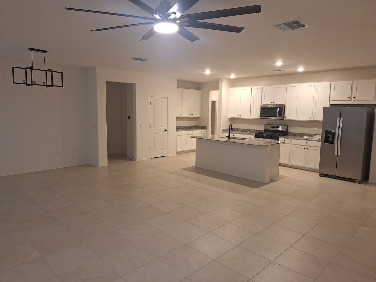 945 W Calle Alta Curva #NA - Photo 3 of 28