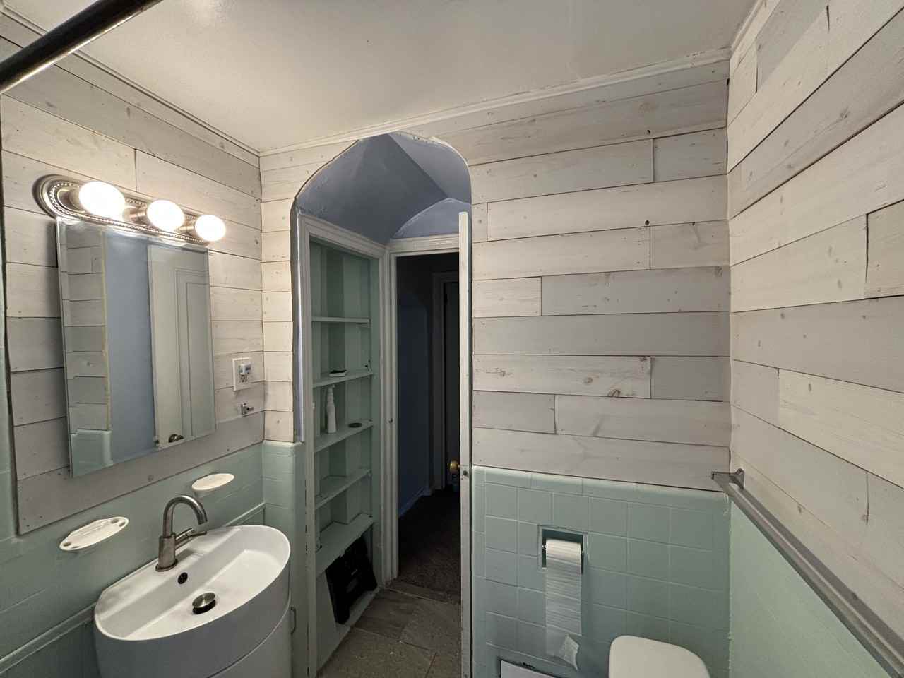 3825 Beechwood Blvd #2 - Photo 6 of 8