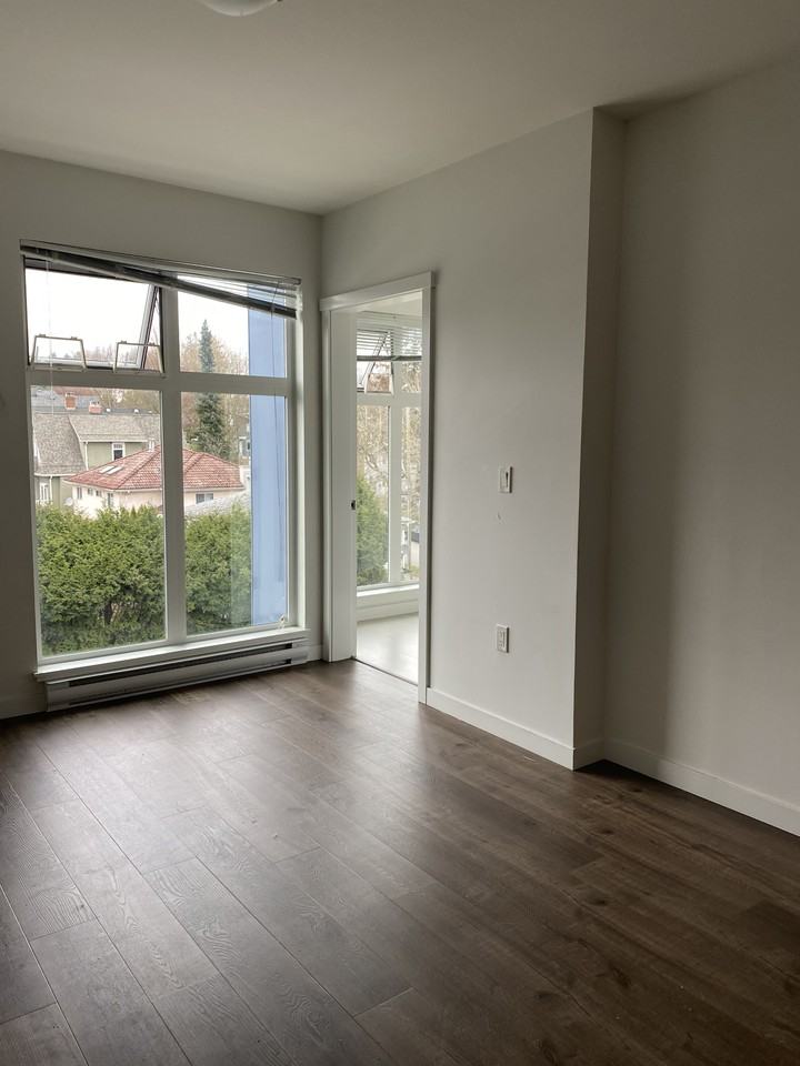 Clark Park Apartments - Photo 2 of 44