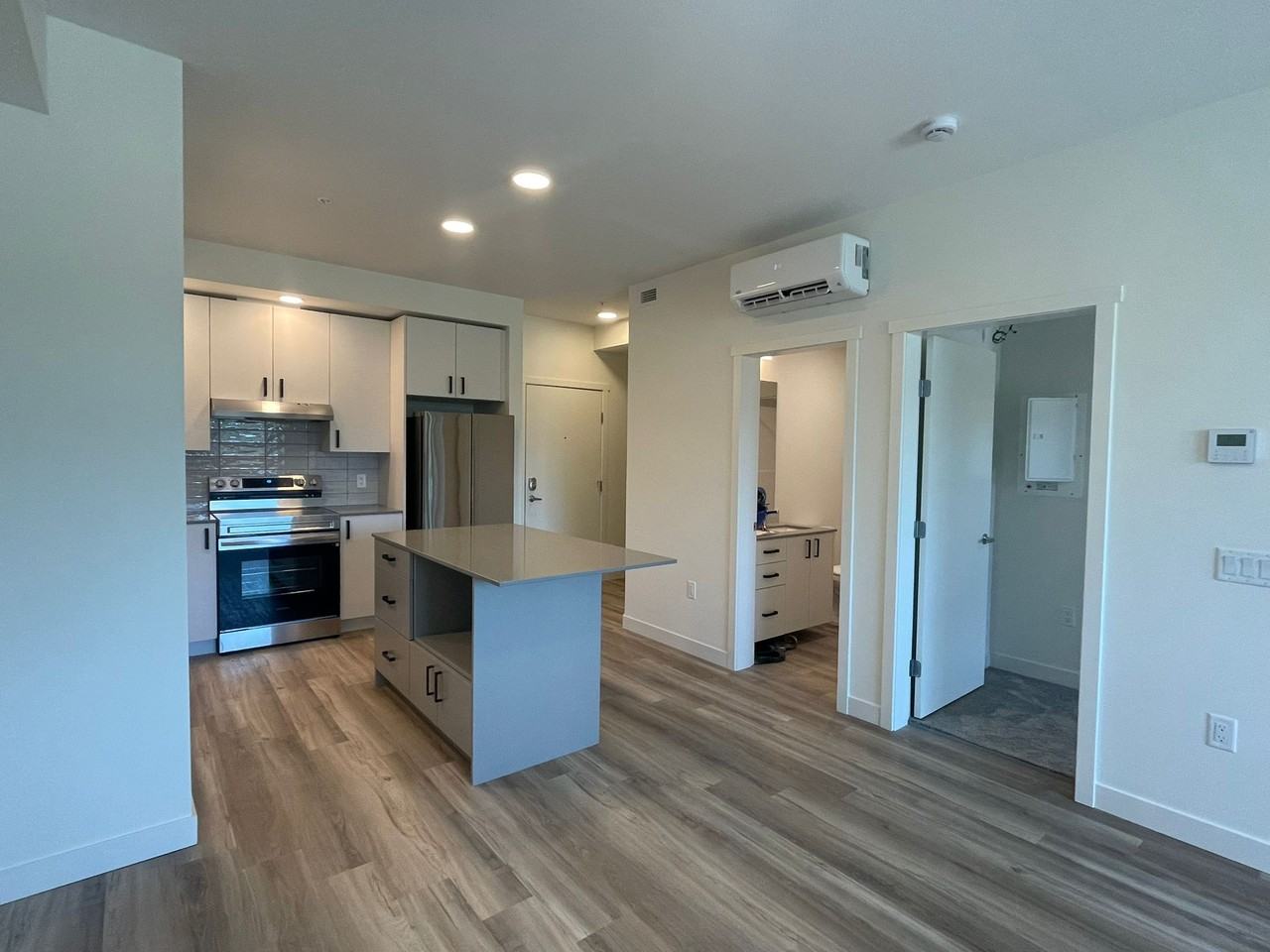 2390 City Gate Boulevard - Photo 2 of 12