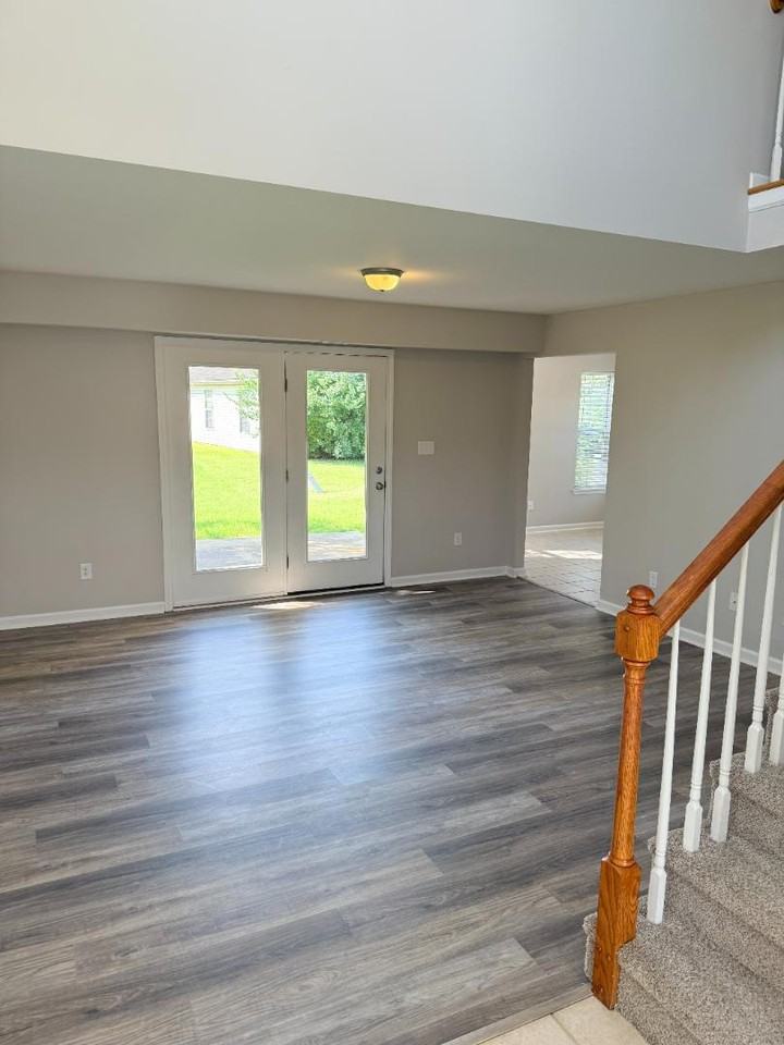 2000 Willis Dr - Photo 6 of 20