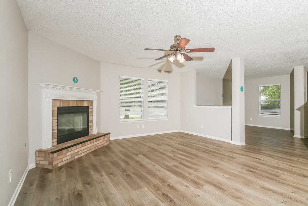8943 Browns Valley Ln - Photo 6 of 17